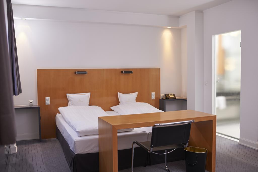 Romantichotel Goldener Karpfen Fulda Dış mekan fotoğraf